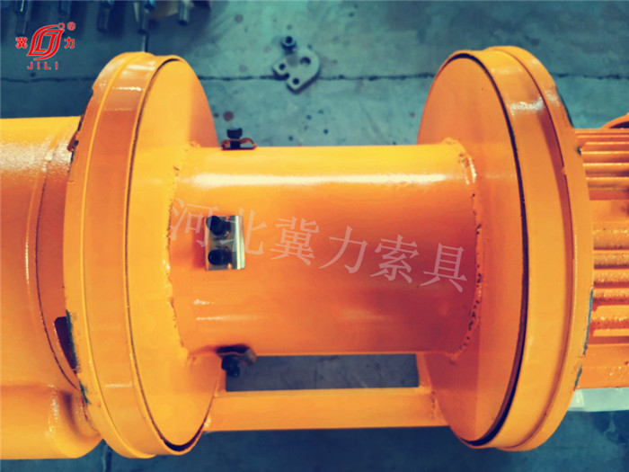 小型卷揚機加固卷筒