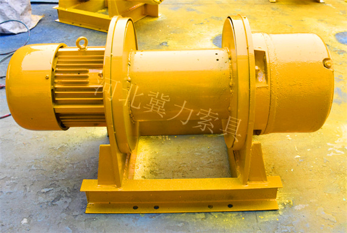 卷?yè)P(yáng)機(jī)