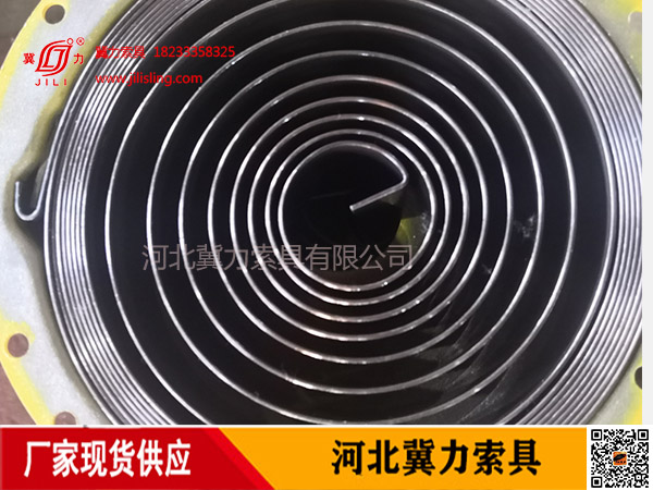 拉力平衡器內部卷簧實圖