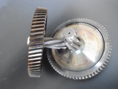 多功能提升機為什么要清理齒